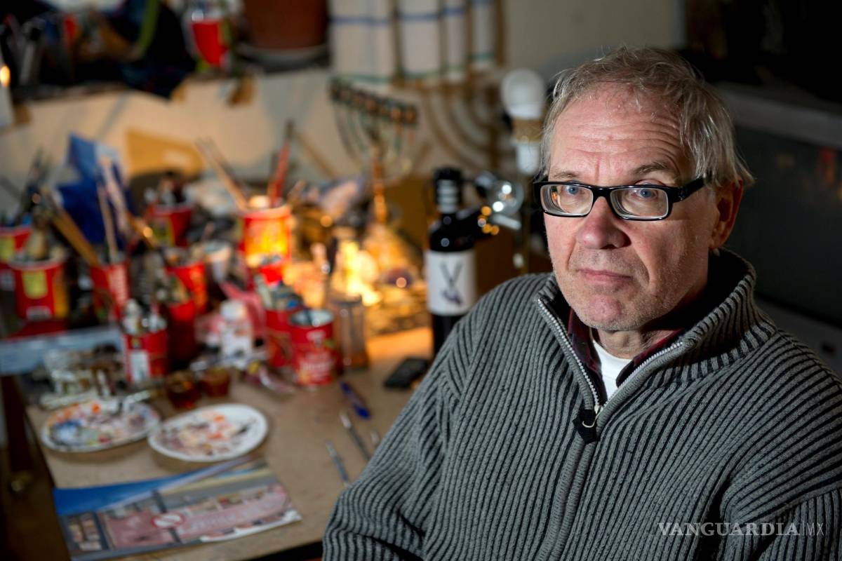 $!El controvertido artista sueco Lars Vilks, conocido por sus representaciones del profeta Mahoma en Nyhamnslage, Suecia, 03 de enero de 2012. EFE/EPA/Bjorn Lindgren