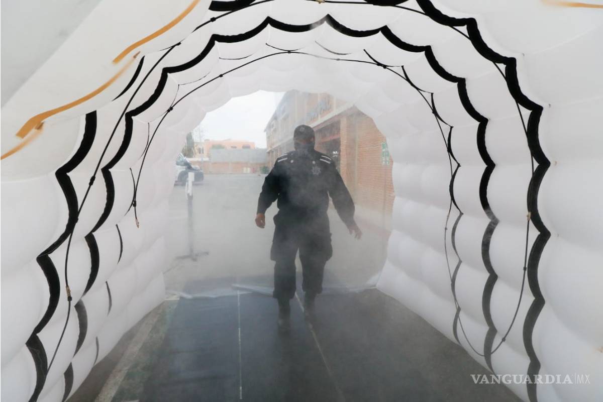 Instalan más túneles sanitizantes en Saltillo