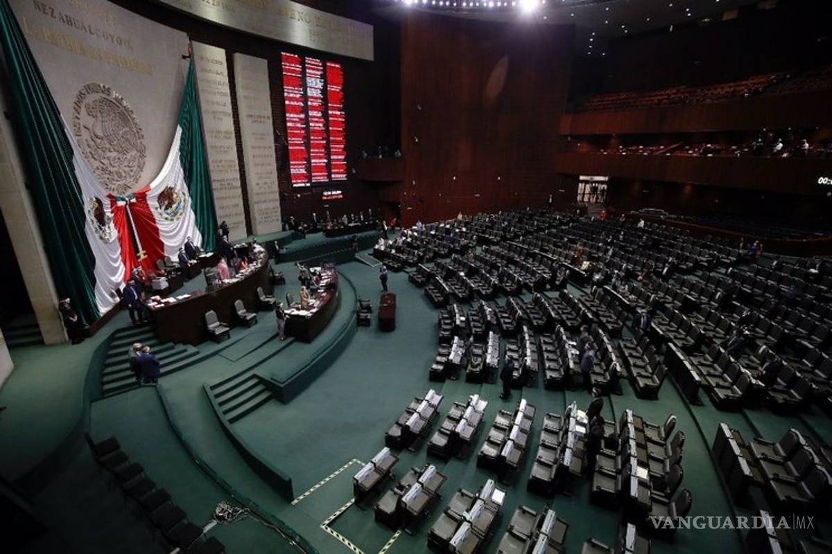 Polevnsky, Moreira y hasta de La Luz del Mundo llegan a San Lázaro gracias a las 'pluris'