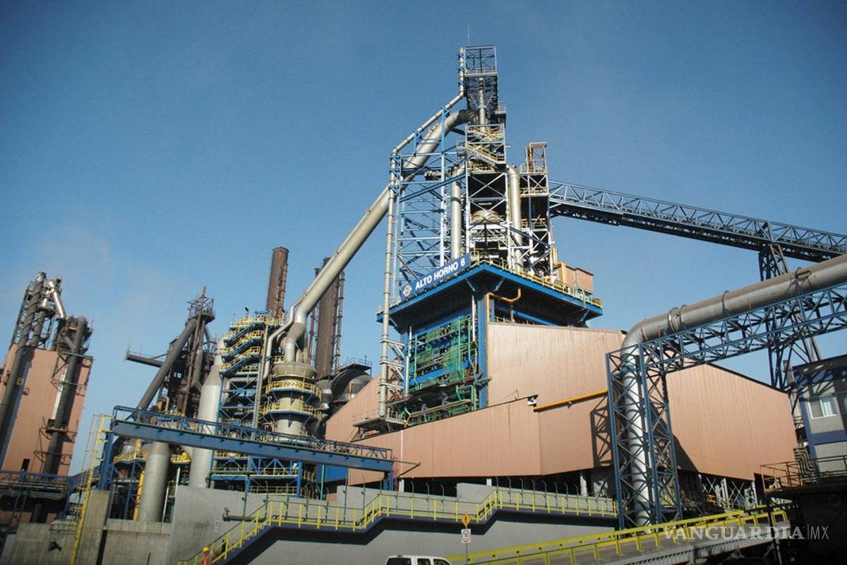 Baja producción de AHMSA deja sin bonos a empleados