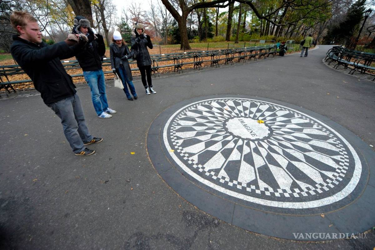 $!John Lennon, el músico convertido en mito, cumpliría 80 años