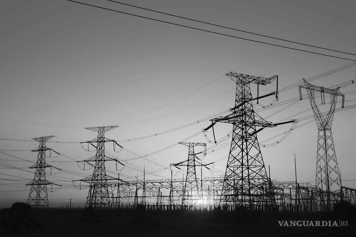 Incrementan 434% las tárifas eléctricas en sector comercial