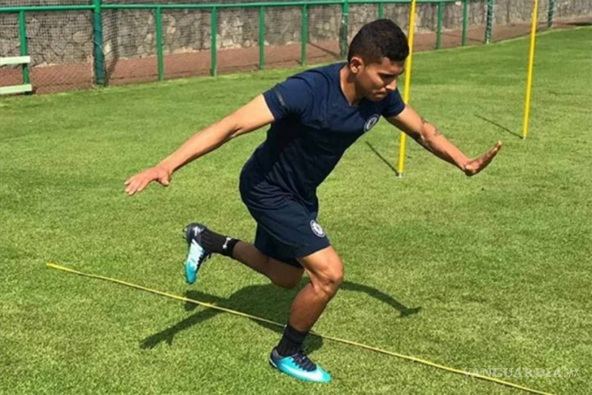 Refuerzos de Cruz Azul aprueban exámenes médicos