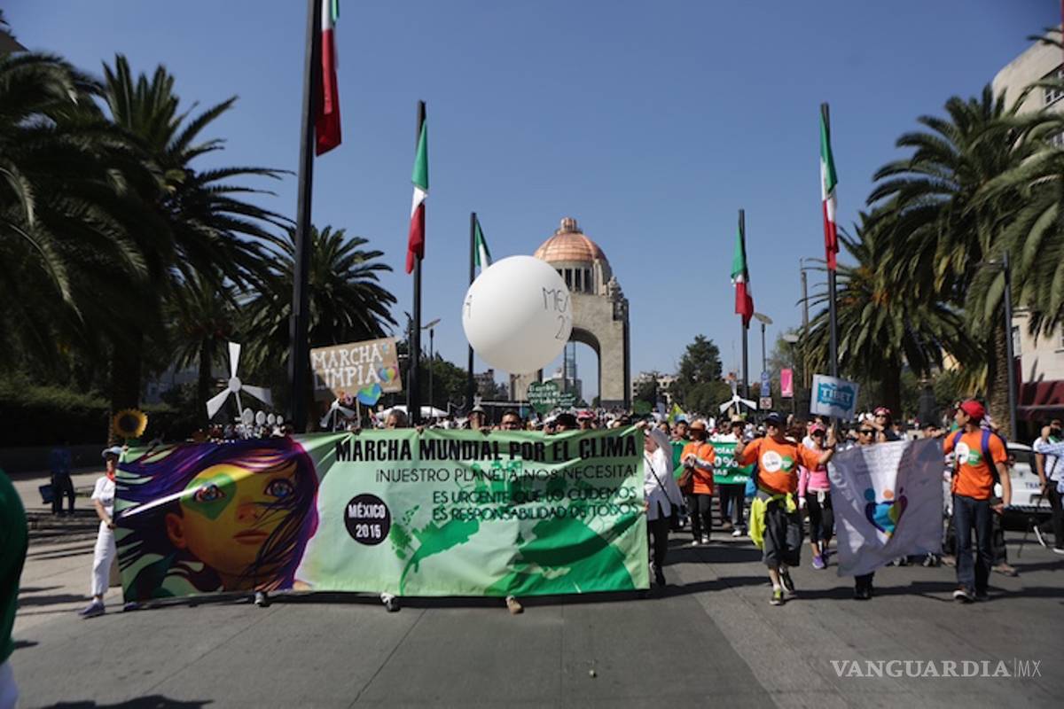 Marchan en México por acuerdo global en COP21 y aprobación de ley energética