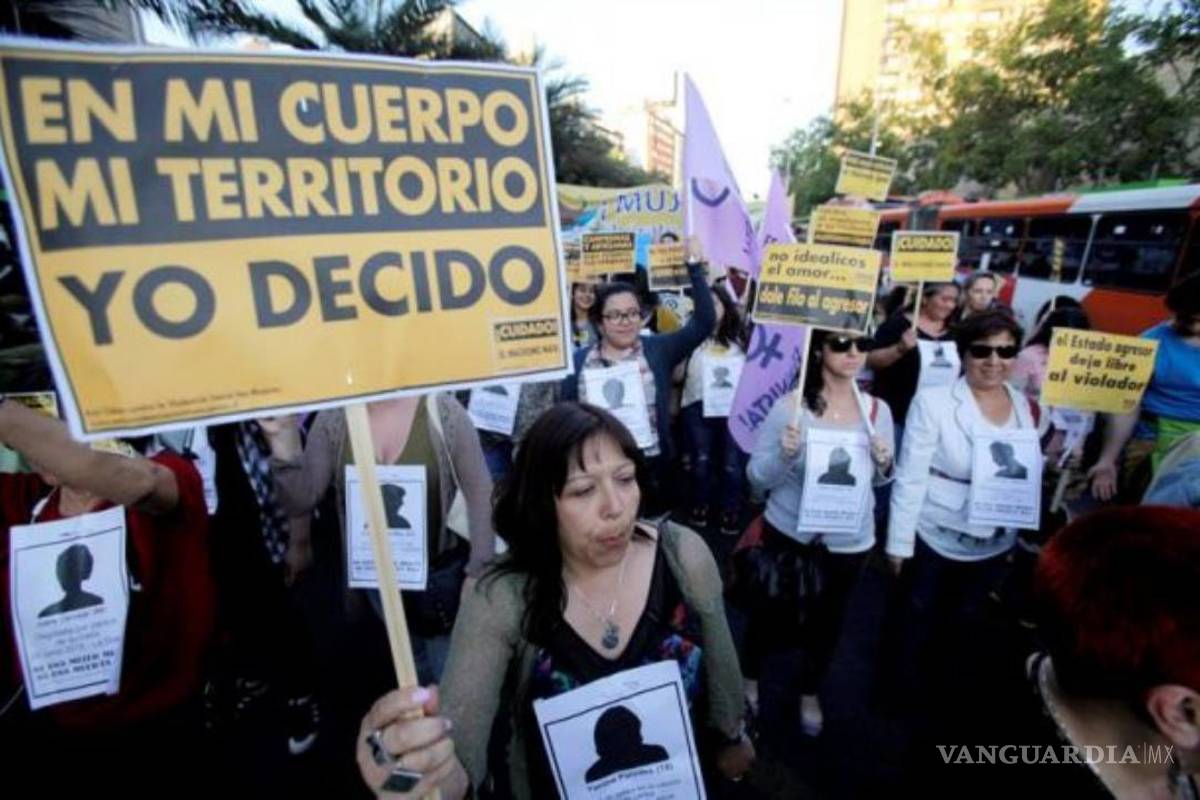 Alumnas y profesoras chilenas se ponen de pie y dicen ¡basta! al acoso sexual