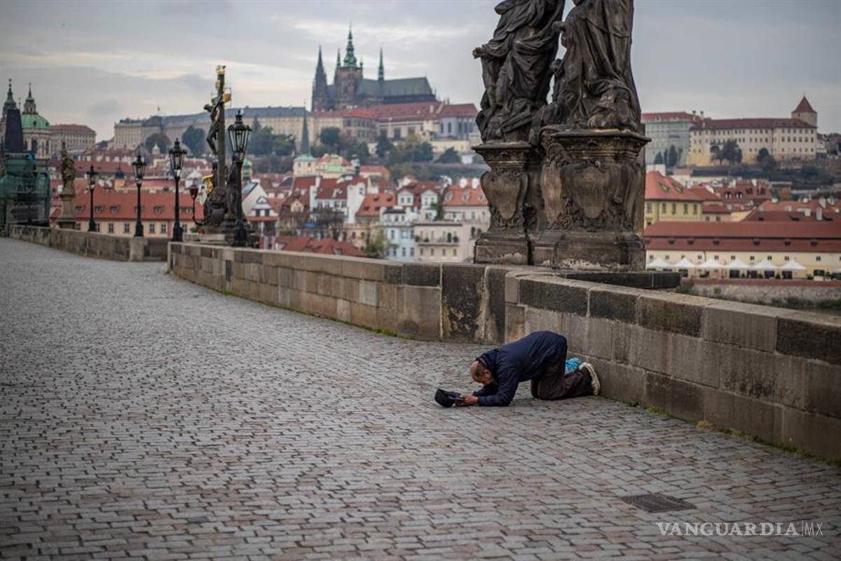 Segunda ola de COVID-19 no se detiene y golpea a Europa cada vez con más fuerza
