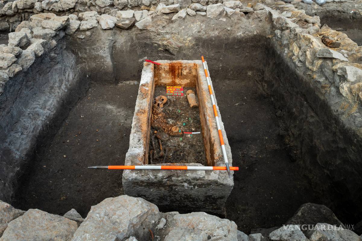 Arqueólogos descubren un sarcófago romano de 1.700 años en Budapest