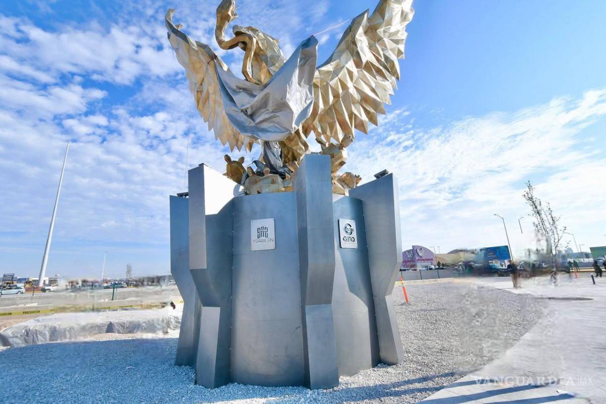 El águila “Torreón siempre libre” simboliza la resiliencia de la ciudad