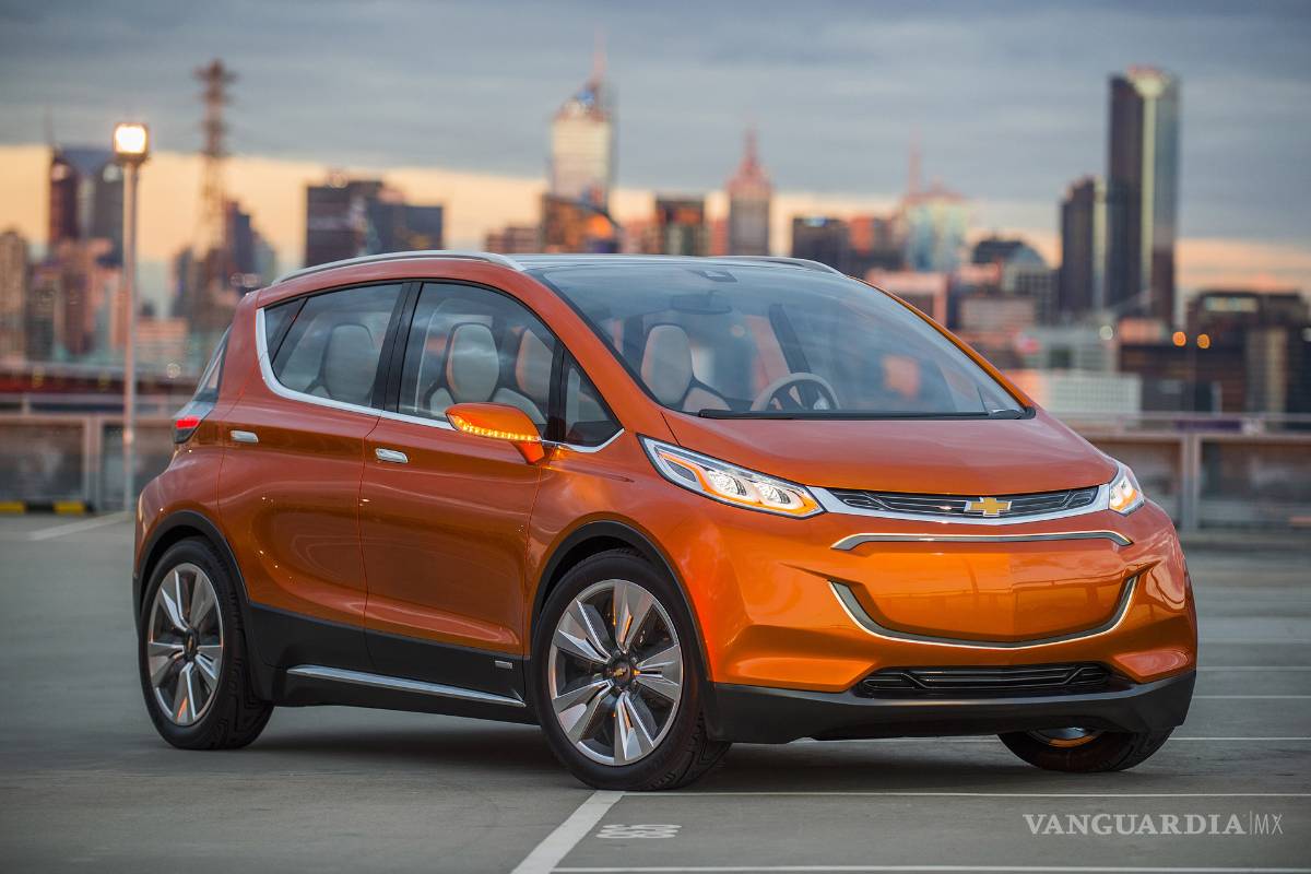 Chevrolet empieza a vender su vehículo eléctrico Bolt en EU