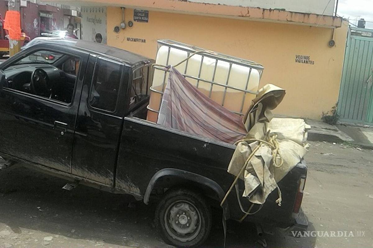 Balacera entre huachicoleros y federales por el decomiso de camionetas llenas de gasolina