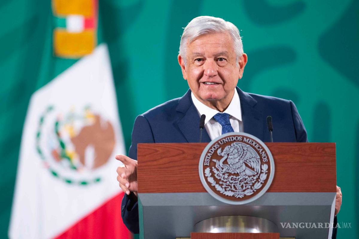 'Mi derecho está encima de cualquier reglamento': AMLO a INE por mañaneras