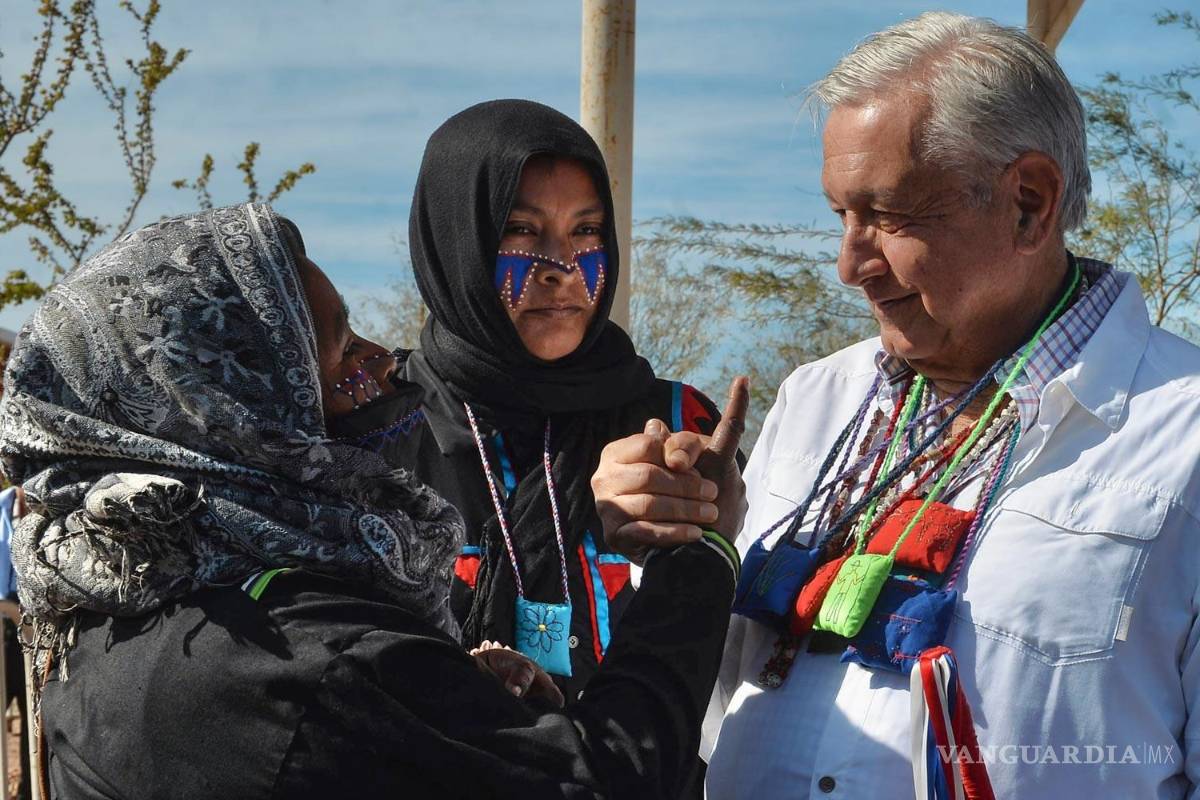 Pese a veda, AMLO promueve apoyos; propone plan integral al pueblo seri para proteger fauna y flora