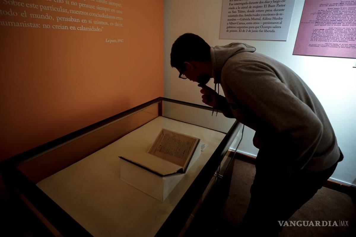 $!Manuscrito de "La Peste" de Camus sale de Francia por primera vez