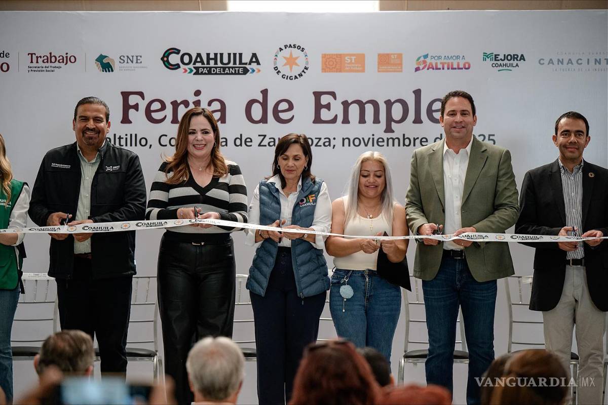 Saltillo: mil 200 vacantes en 32 empresas se ofertaron durante la última feria de empleo del 2025
