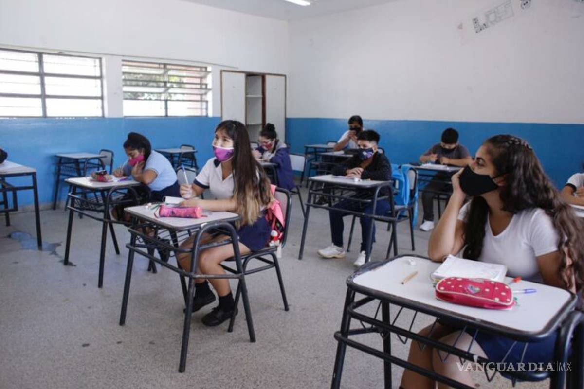 Detectan en alumna de secundaria de Parras caso positivo de coronavirus