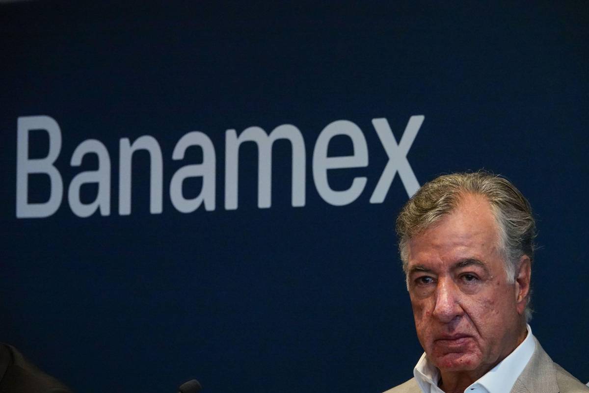 Concreta Citi la venta del 25% de Banamex a Fernando Chico Pardo