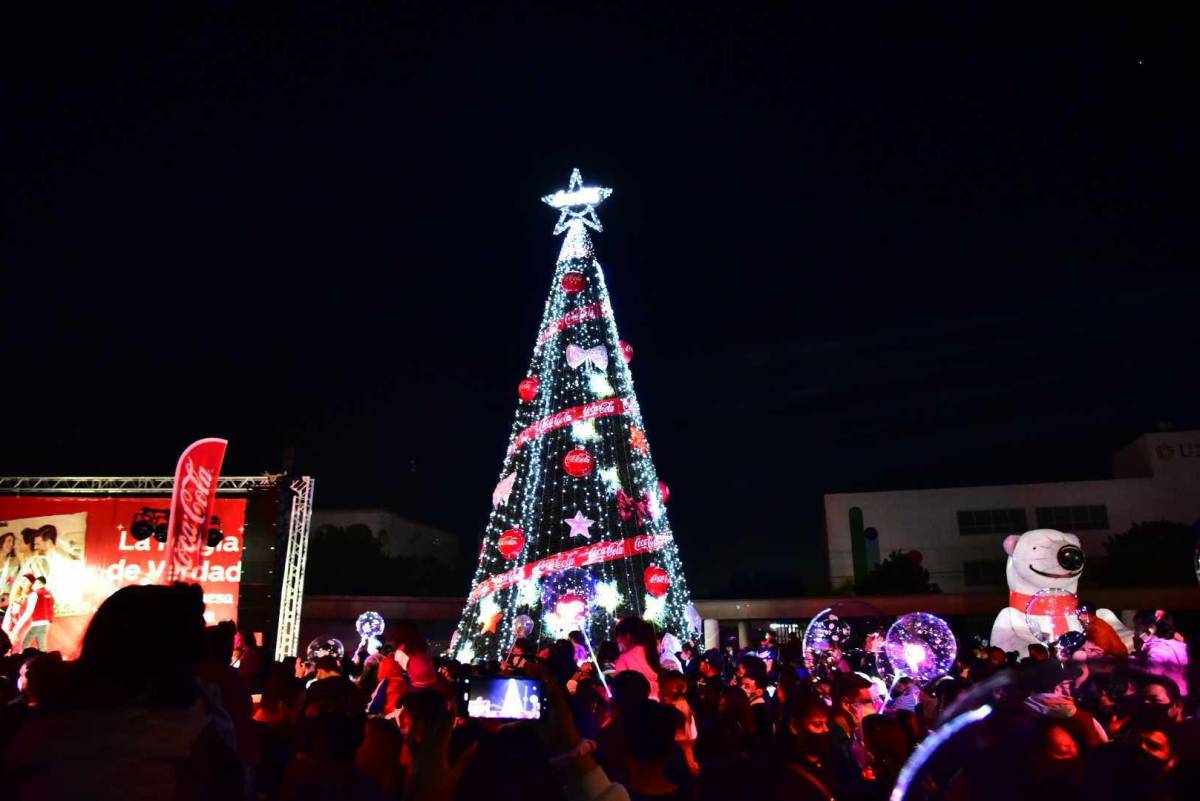 Recorre caravana Coca Cola Saltillo y Ramos Arizpe encender n