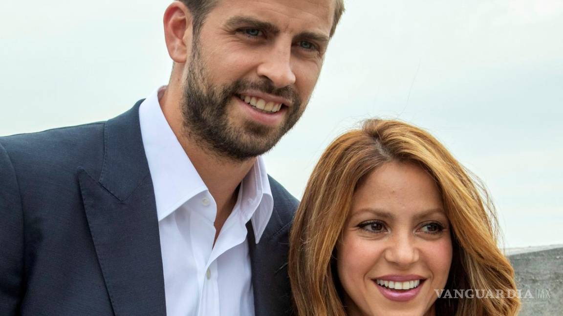 $!Imagen de septiembre de 2019, del futbolista Gerard Piqué y su entonces pareja, la cantante Shakira.