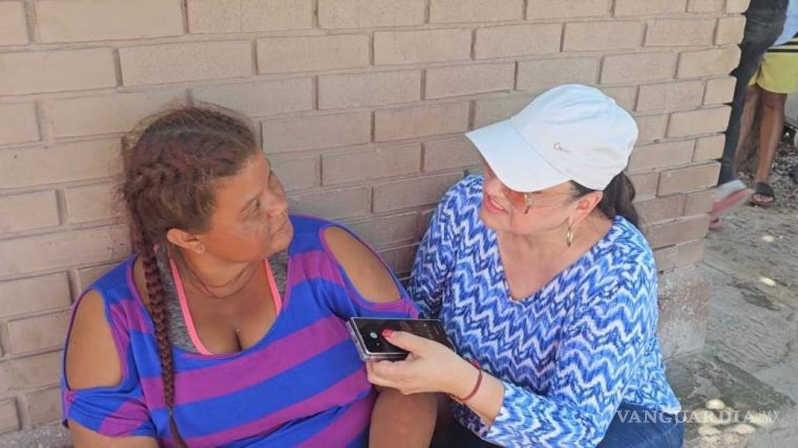 $!Allegris, una joven mujer relata que salió de su país Venezuela hace casi dos meses tratando de llegar primero a Monterrey .