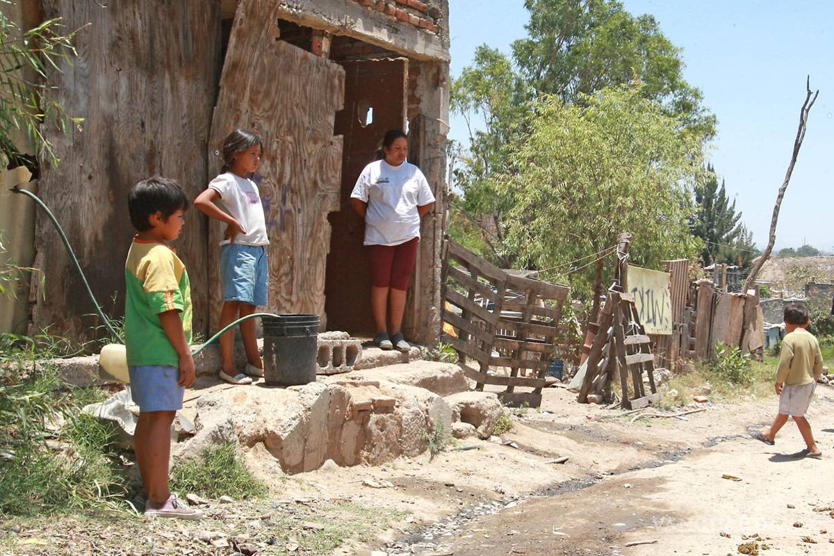 56% de menores de 12 años viven en pobreza: Meade
