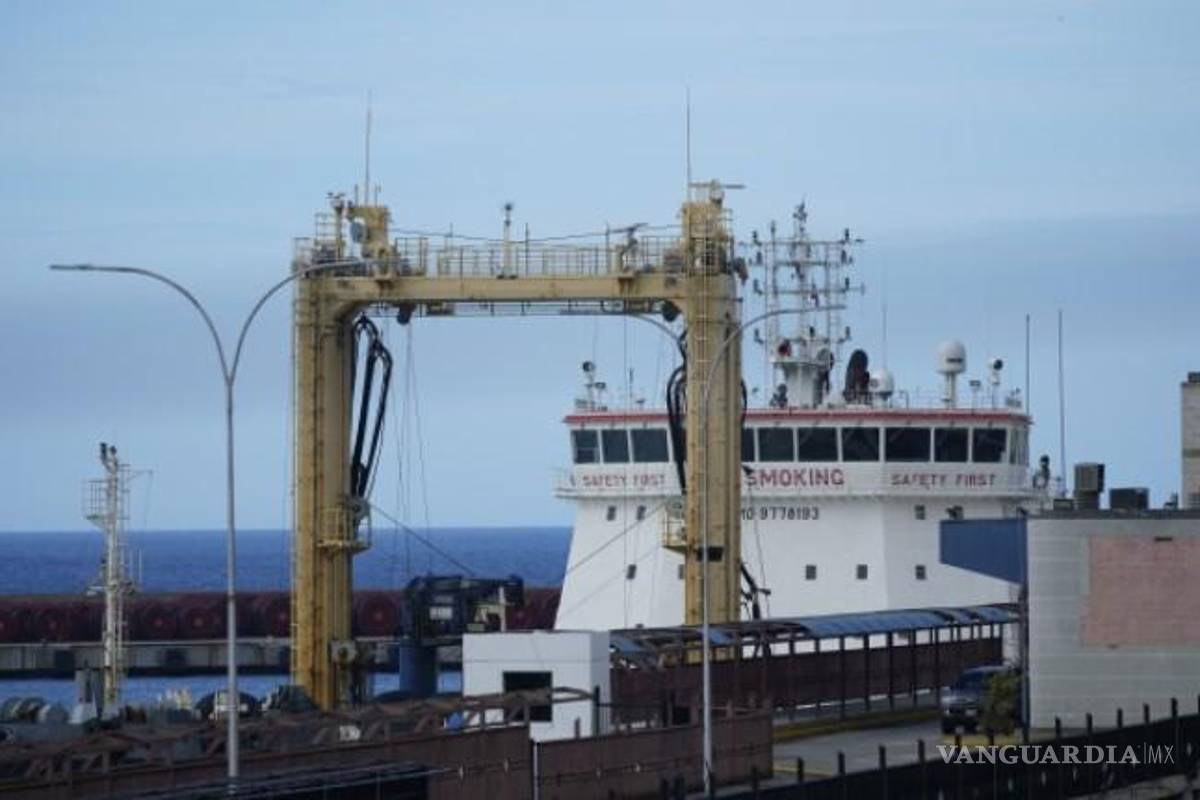 EU quiere que Europa deje de comprar petróleo ruso y se sume a las sanciones propuestas