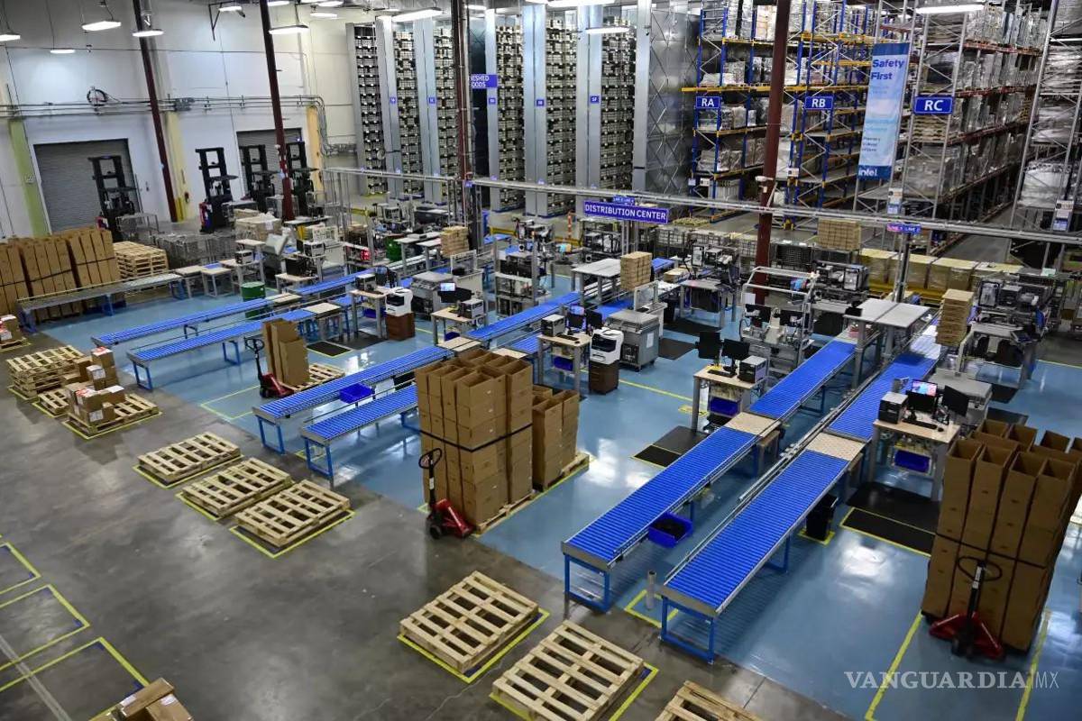 Otorgará EU a Intel fondos por hasta 19.5 mil mdd para reforzar producción de chips