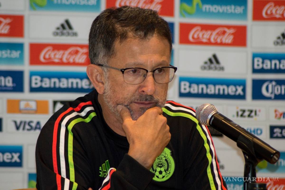 Juan Carlos Osorio estudia en Sevilla los métodos de Sampaoli
