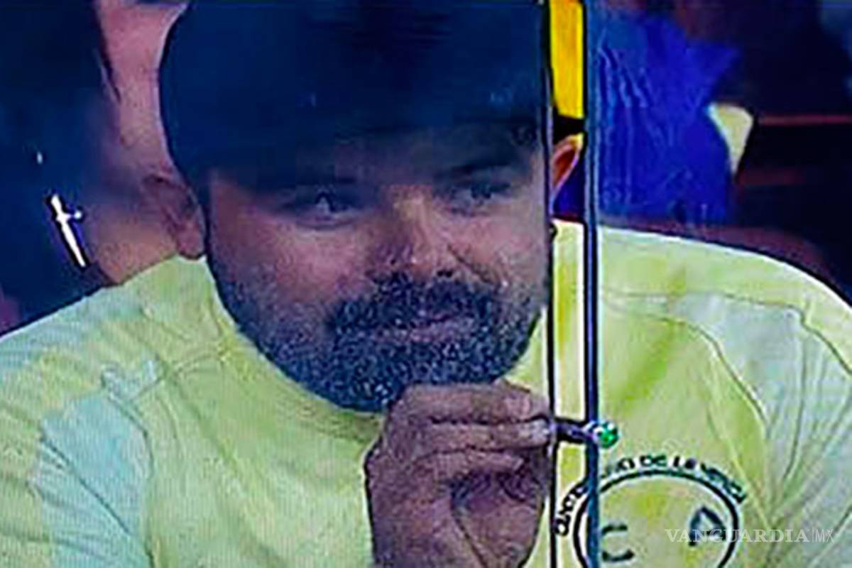 Surge #Lordlaser, fan del América molestó a jugadores con láser verde en la Final