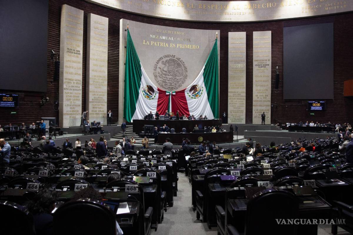 Kenia López: ‘Los mexicanos ya podrán quejarse de los diputados que no actúan con ética’