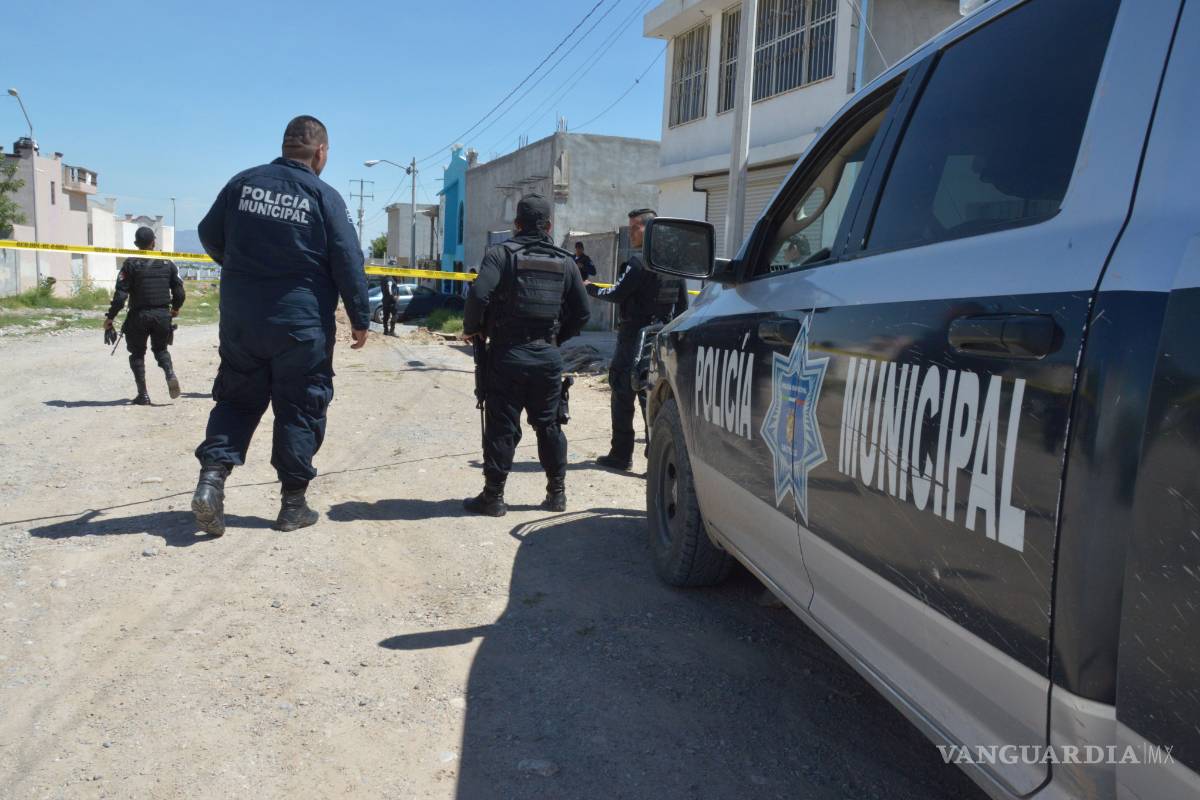 Asalta a mujer en la calle y policía lo atrapa