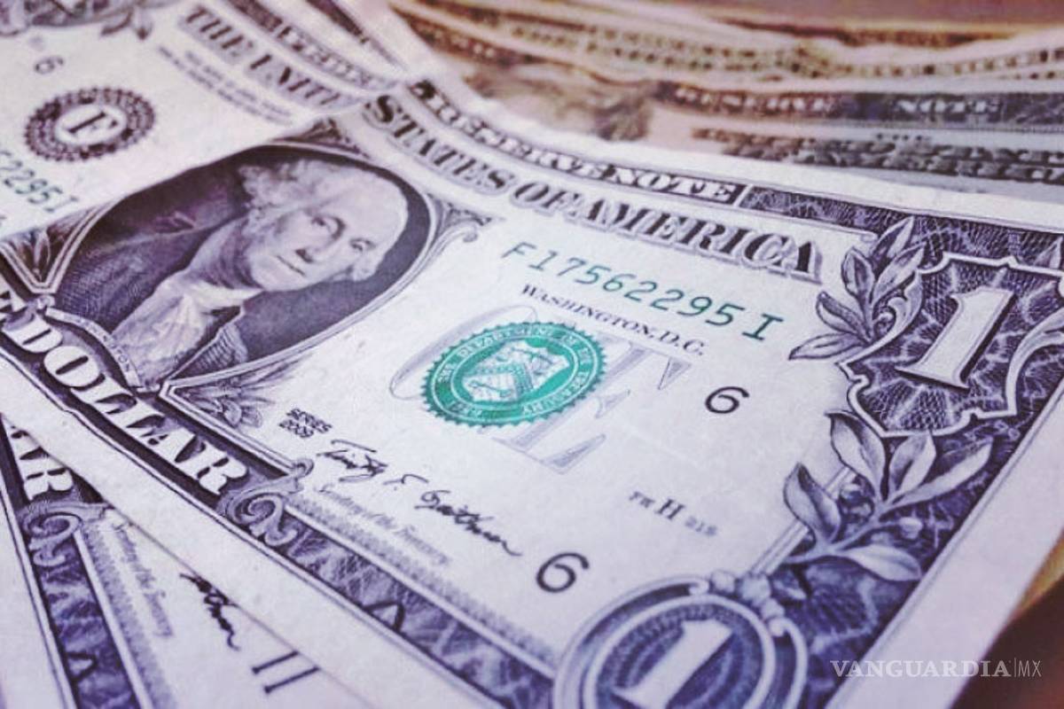 Peso se recupera frente al dólar; se vende por debajo de los 20 pesos