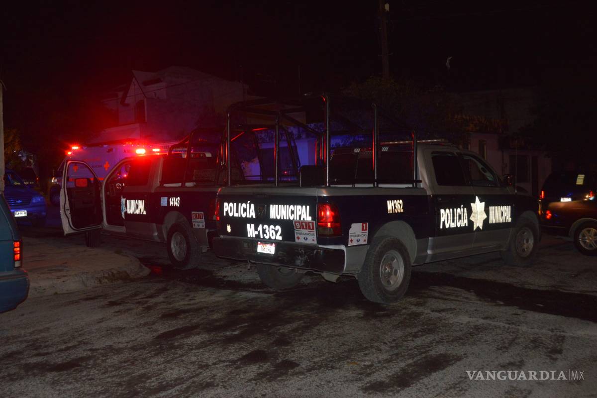 Detienen a hombre tras agresiones e intento de asfixia contra su hijo de 15 años, en Saltillo