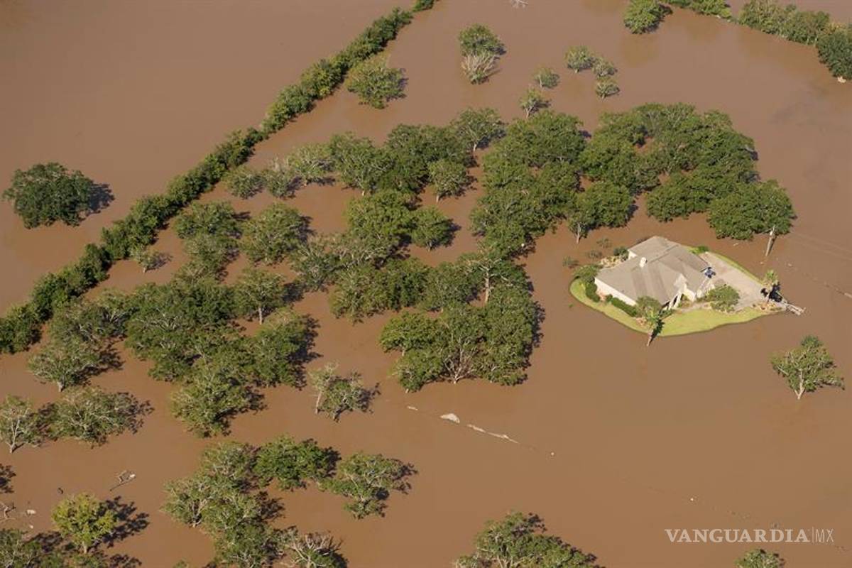 Pide la Casa Blanca al Congreso 7,850 mdd tras paso de Harvey