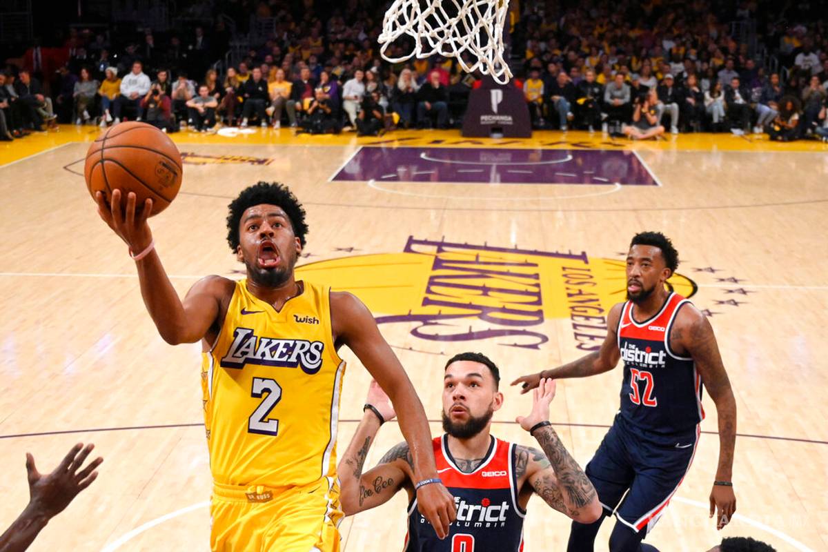 Lakers siguen encendidos con su décima victoria en fila