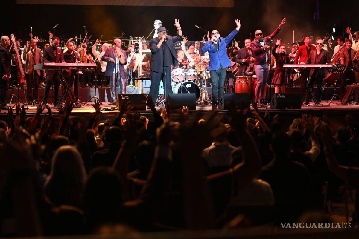 $!Los Vam Vam pusieron a bailar al público asistente en la inauguración del Festival Cervantino. Cuartoscuro/Daniel Augusto