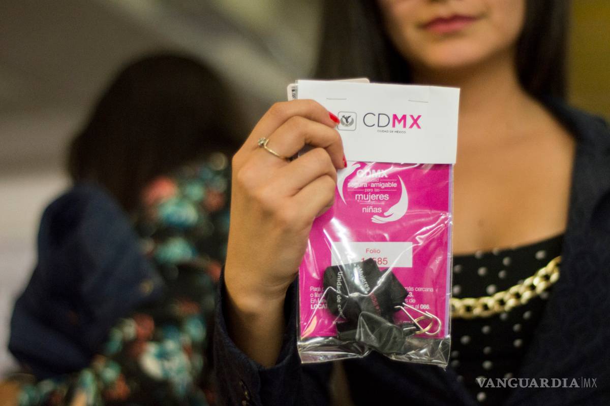 Sólo dos mujeres han usado el silbato contra acoso en el Metro