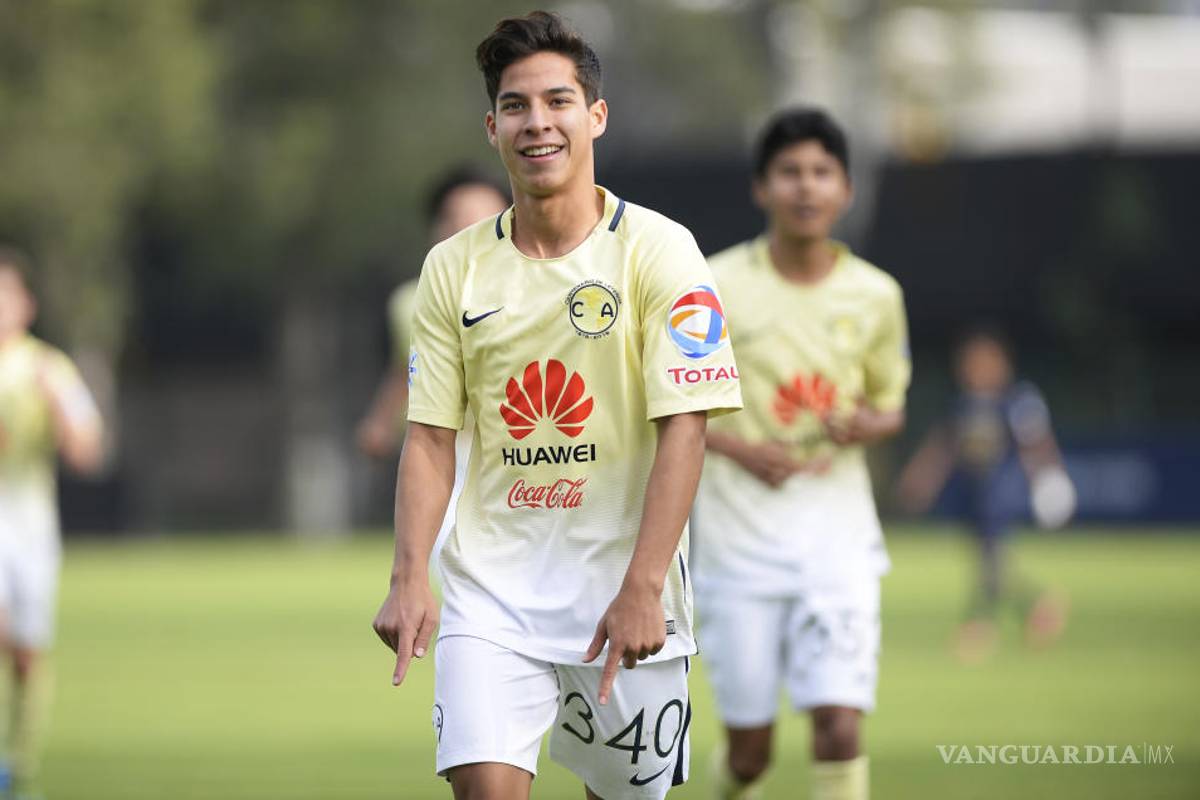 Diego Lainez entre las 50 promesas del futbol mundial