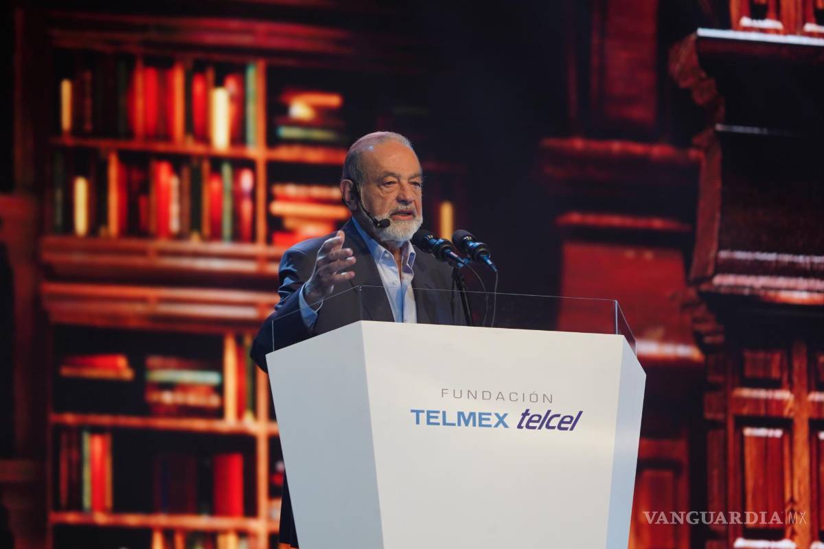 Combate a la pobreza y semanas laborales más cortas; puntos clave para Carlos Slim Helú