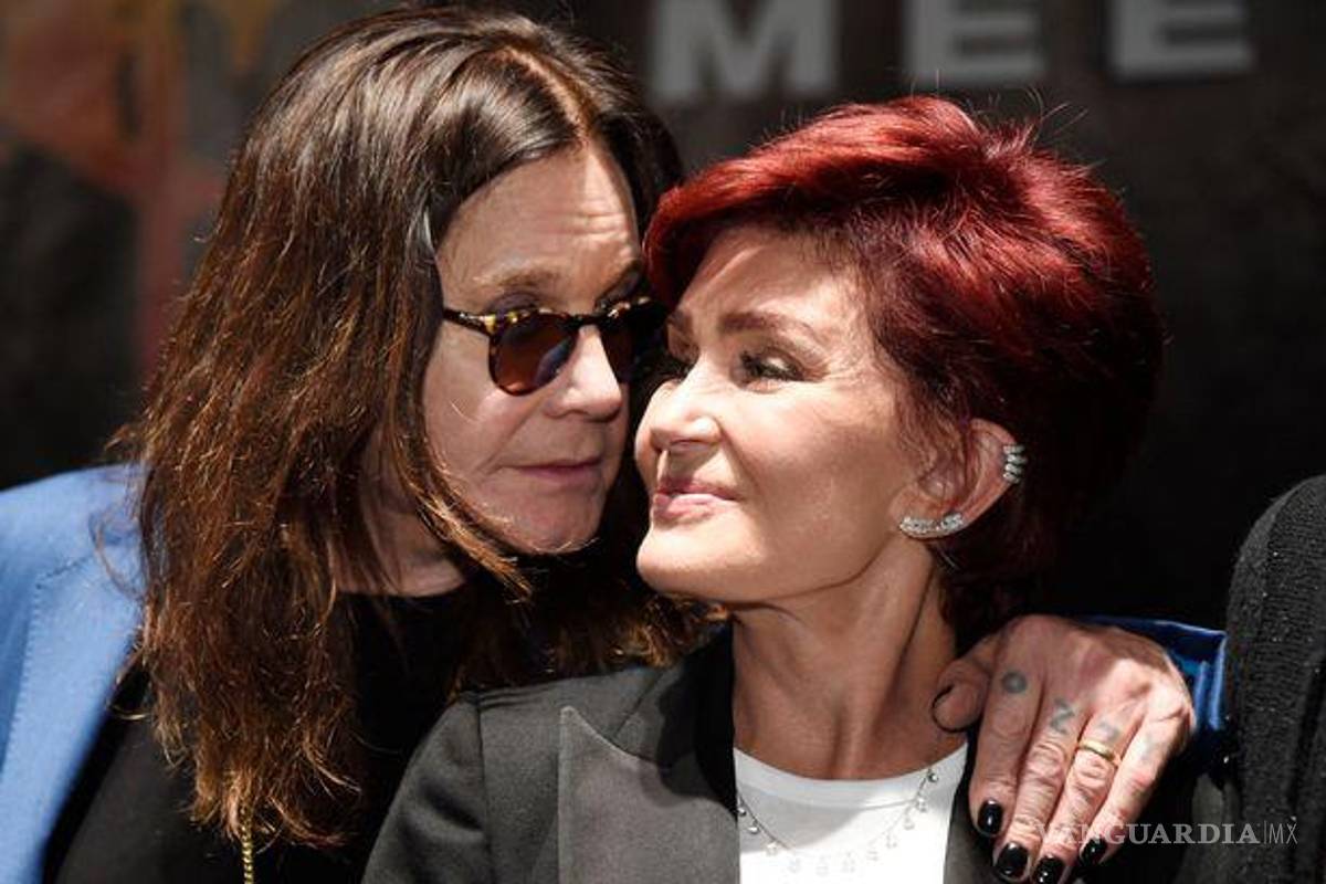 ¿Sin fans? Desea Sharon, viuda de Ozzy Osbourne, enterrarlo en el jardín de su mansión en Reino Unido