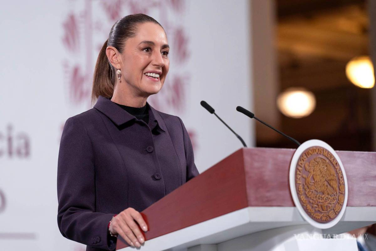 Admite Claudia Sheinbaum adeudos con farmacéuticas