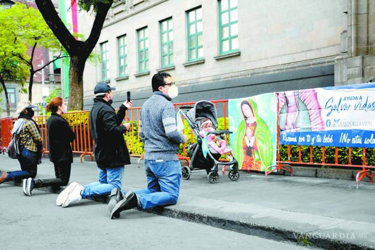 POLITICÓN: LA DESPEDIDA