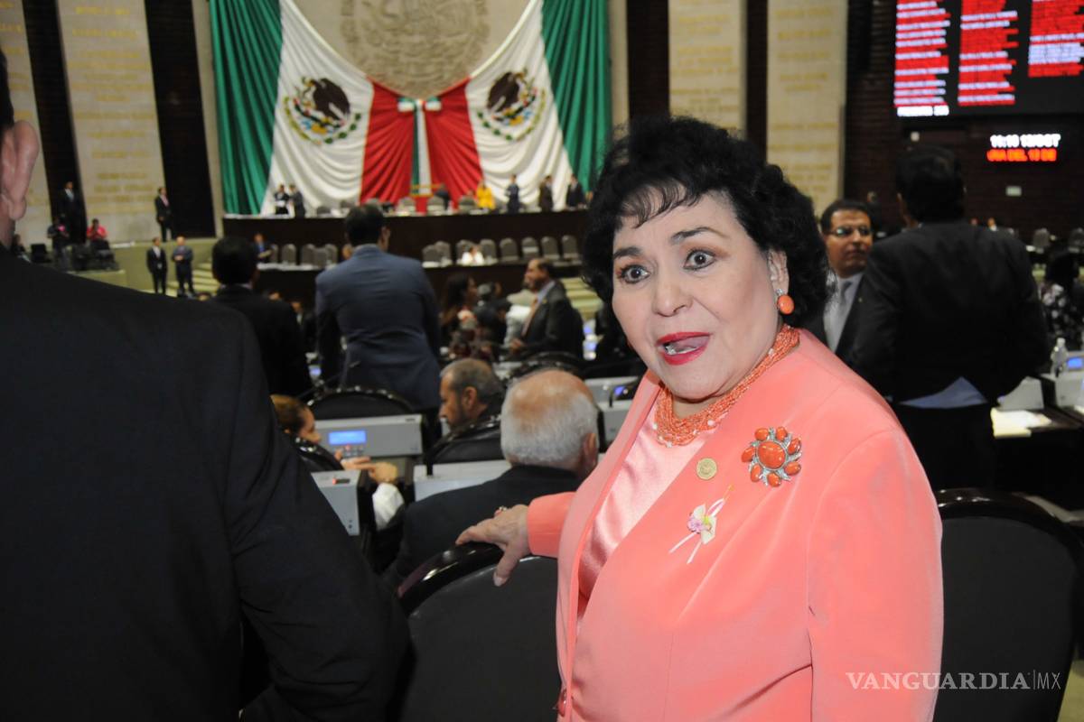 'El congreso es como Aventurera': Carmen Salinas