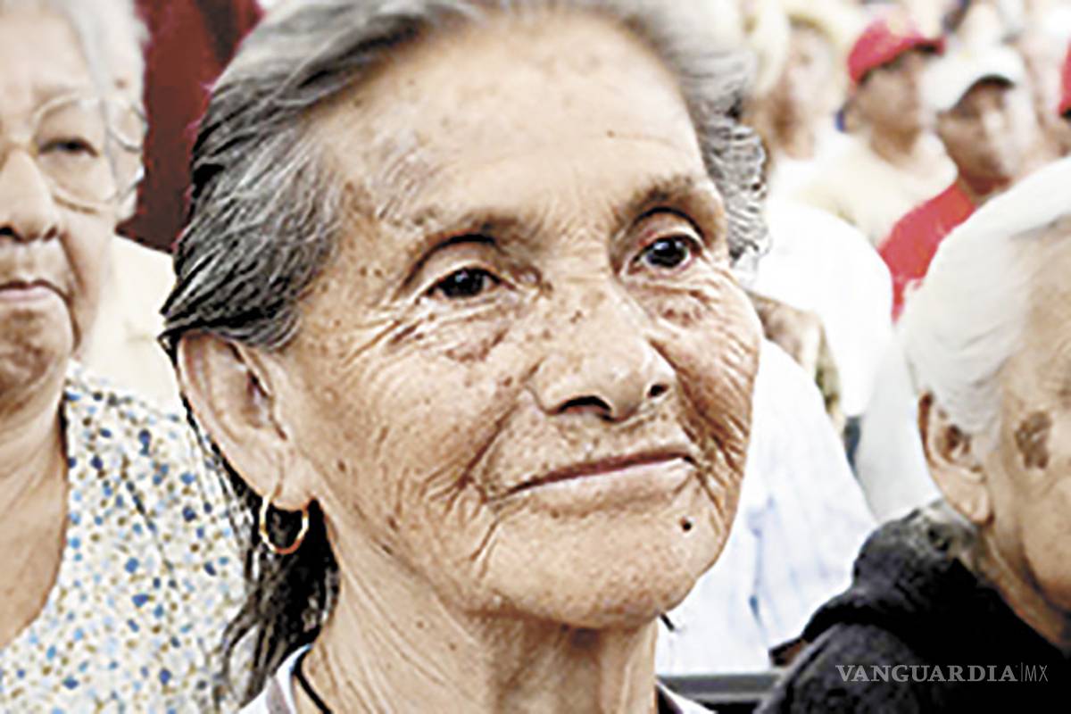 $!¿Por qué los mexicanos pagamos pensión a los expresidentes?, ¿se puede quitar?