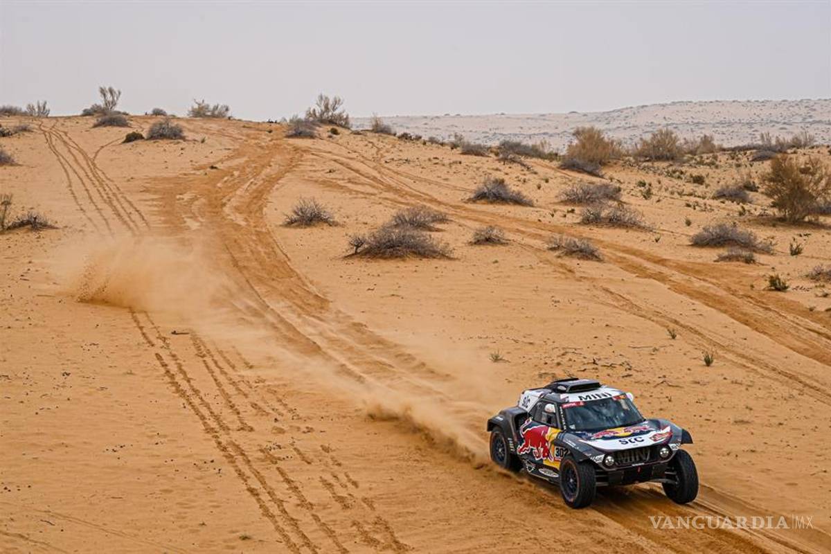 Stéphane Peterhansel dio un golpe de autoridad en el Rally de Dakar