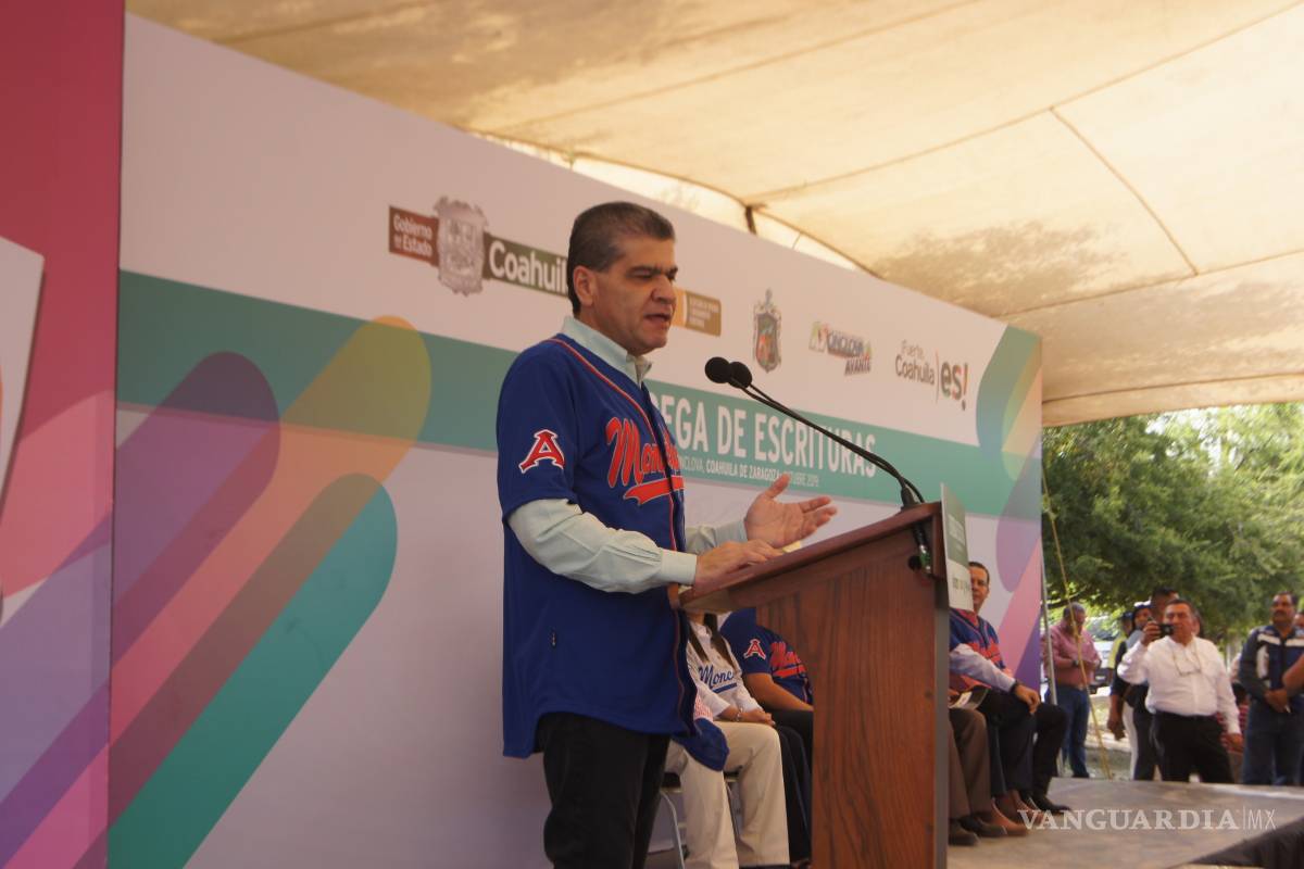 &quot;Valió la pena aguantar chiflidos&quot; de la gente de Morena: Miguel Riquelme