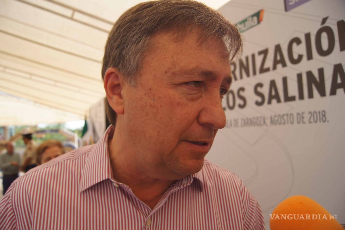 $!Polémico monumento en Monclova se va; construirán tres puentes