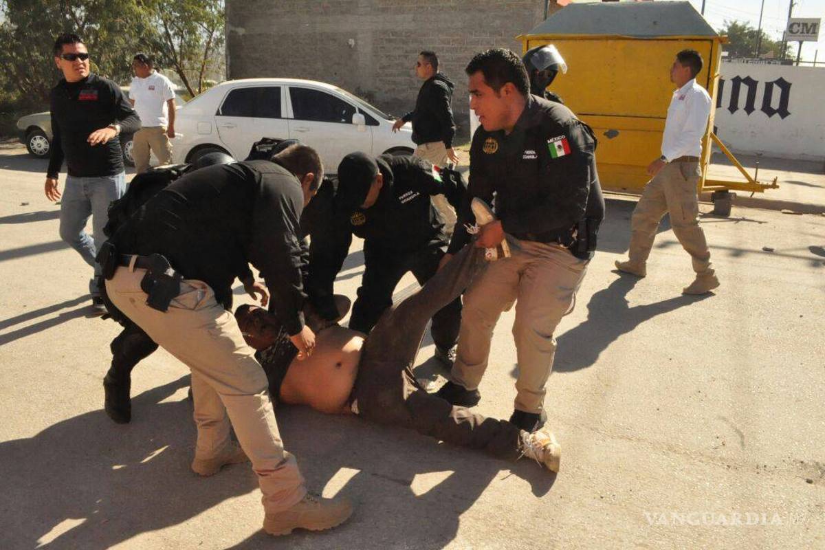 Violento desalojo en Monclova; golpean a ciudadanos y detonan armas