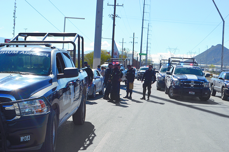 Grupo armado asalta negocio en Saltillo; delincuentes huyen tras persecución