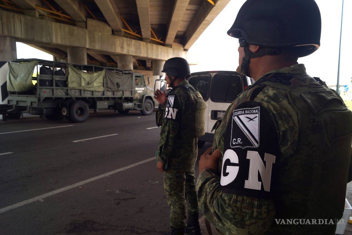 $!México endurece el control migratorio en su frontera sur con la Guardia Nacional (fotogalería)