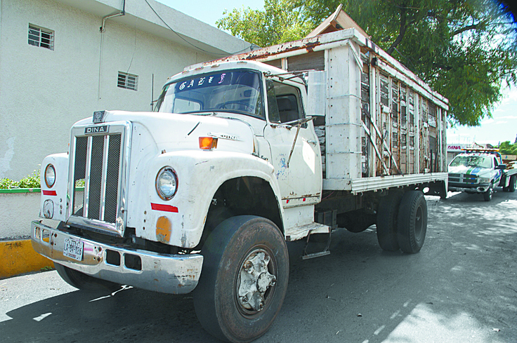 Frena Policía Federal cargamento de 2 toneladas de droga en Coahuila